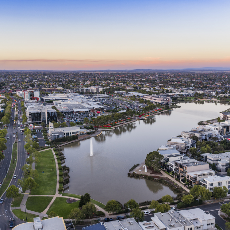 Caroline Springs