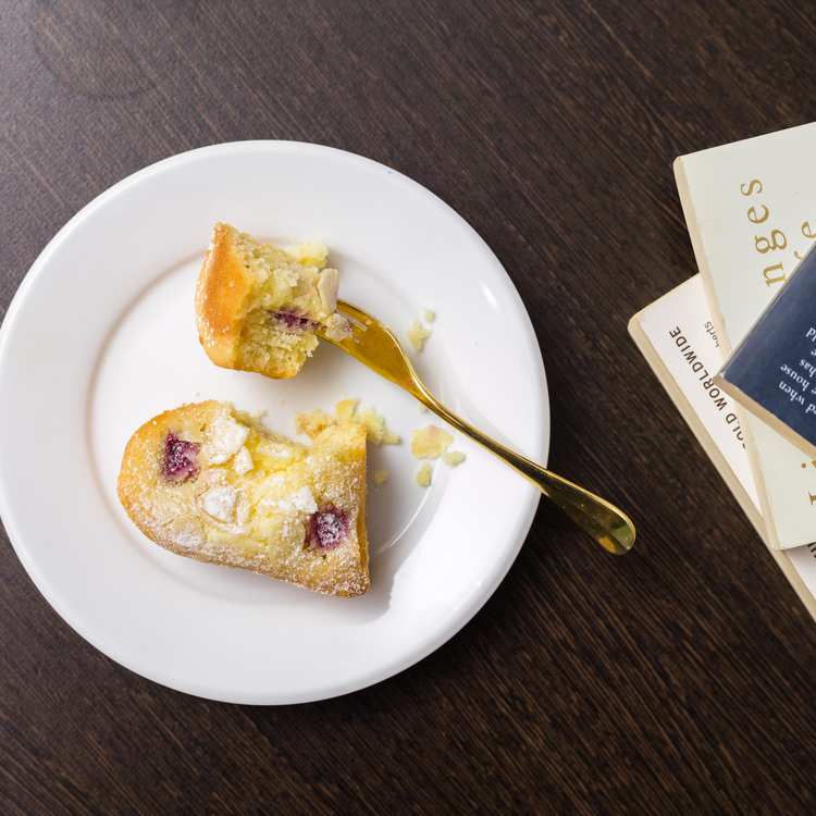 Cake Book Annsley Bowral