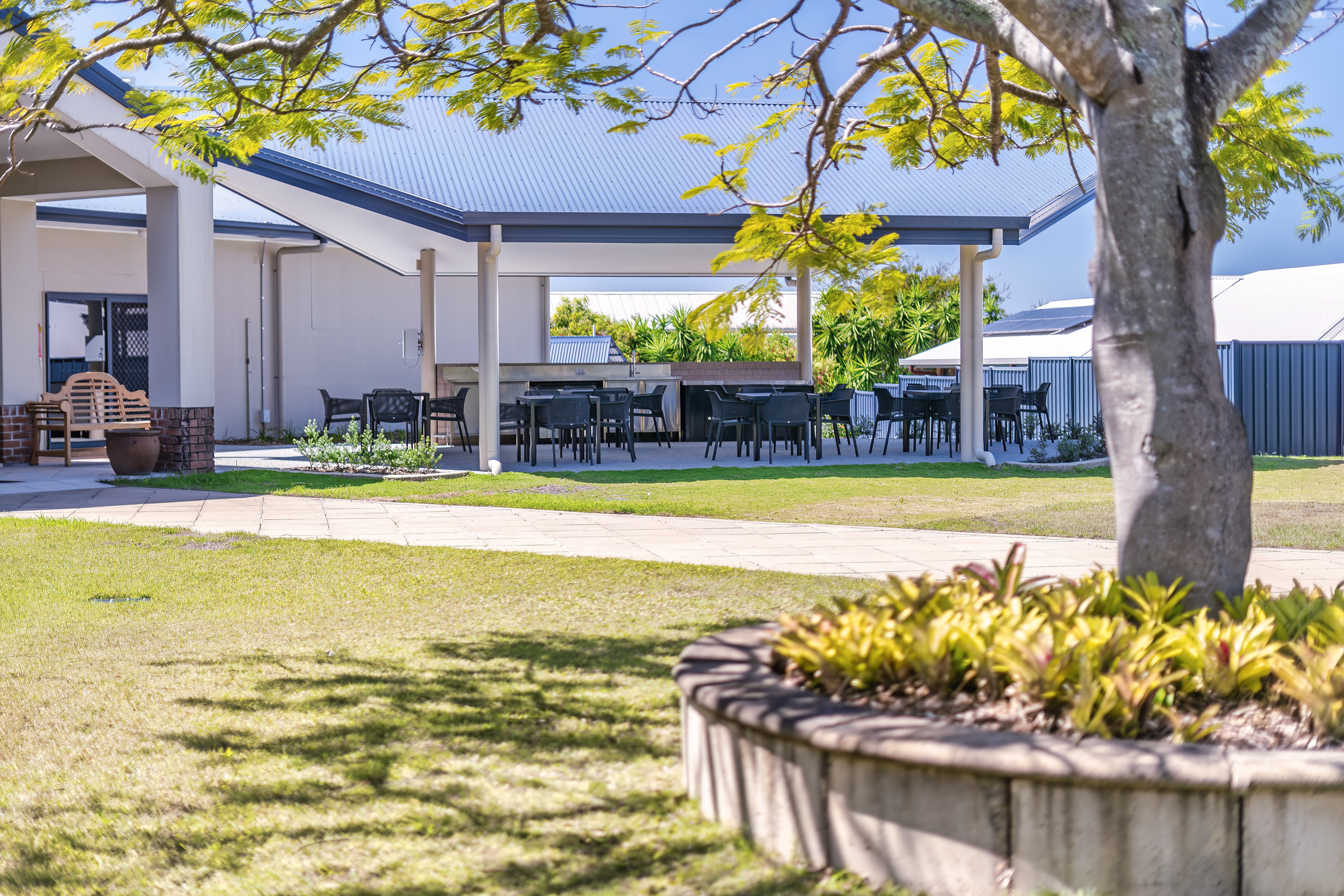 GALV - The Gardens on Lindfield - Village Photography Outdoor