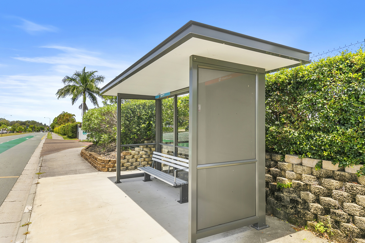 BUMV - Hibiscus Buderim Meadows Bus Stop