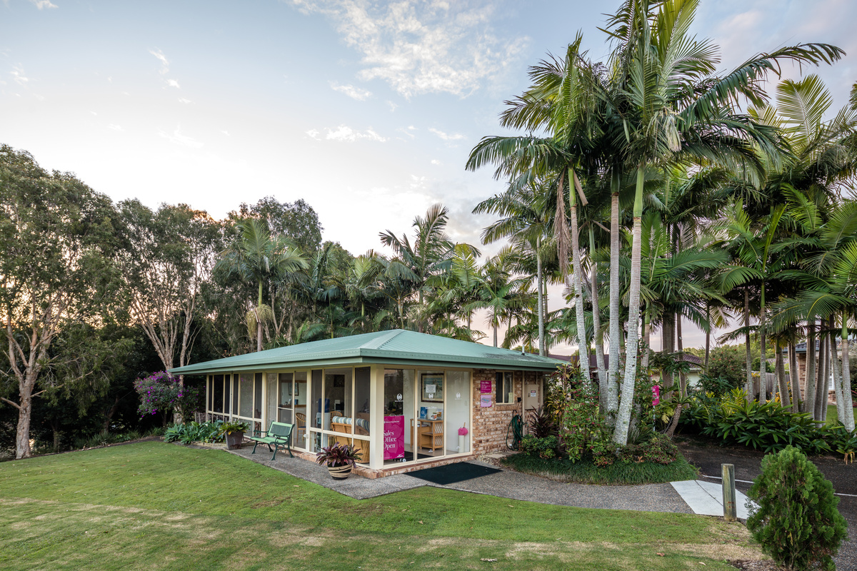 CHPV - Hibiscus Chancellor Park - Village Photography Cottage