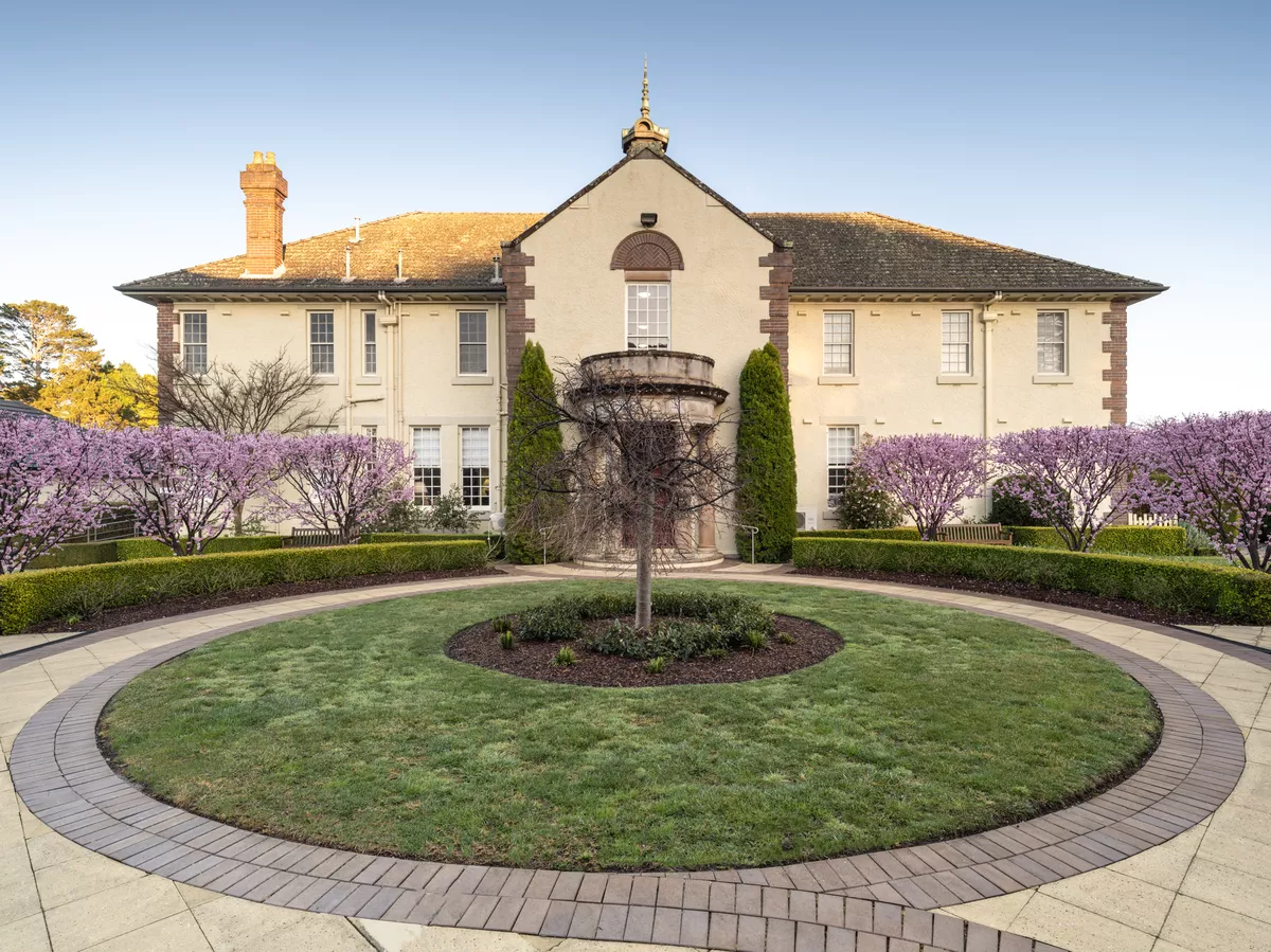 Annesley Bowral - Village Photography  Front Entrance