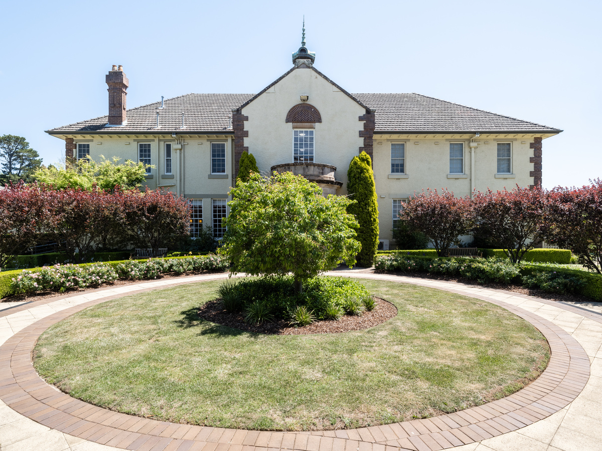The facade of the Annesley Bowral retirement village