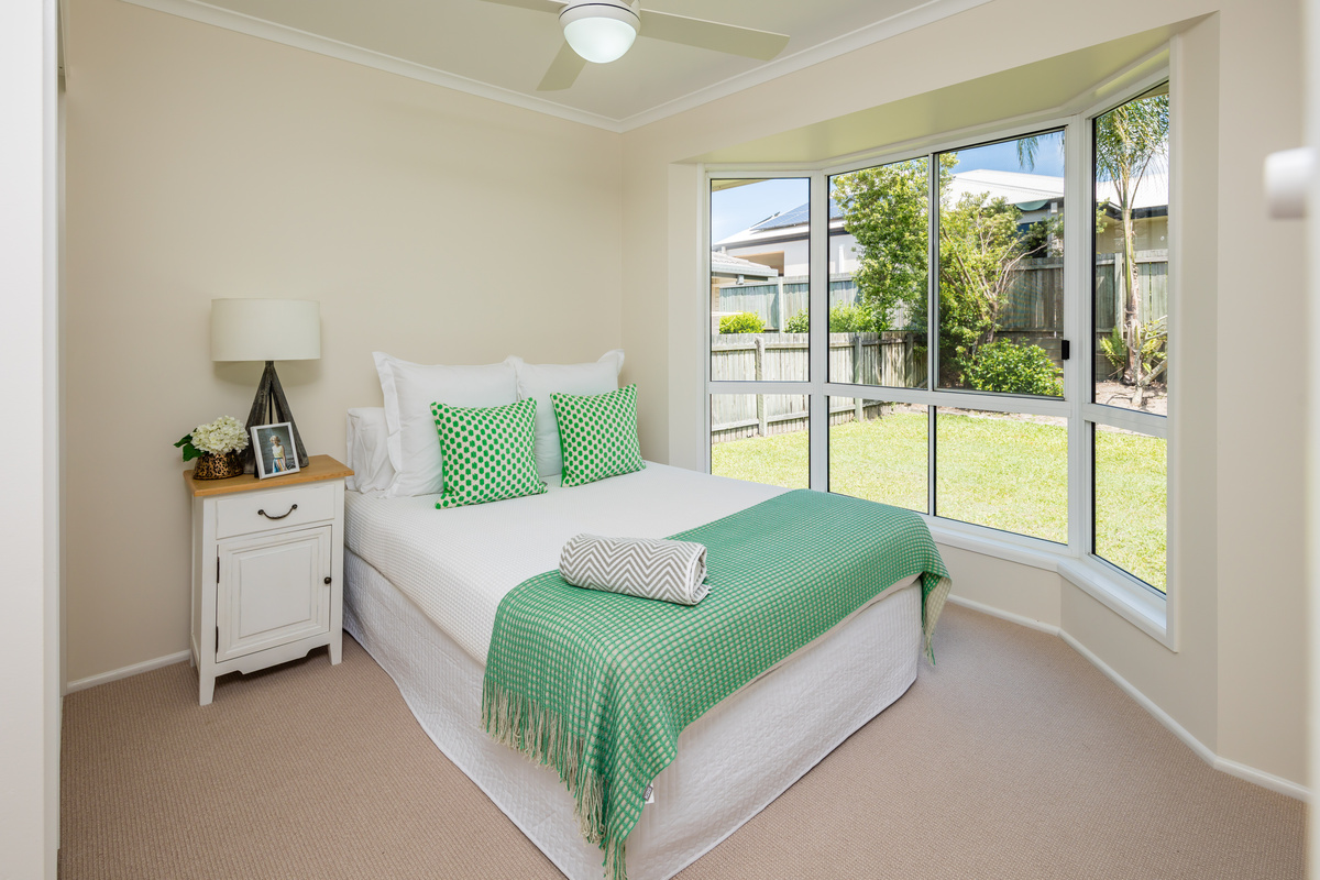 BUMV - Hibiscus Buderim Meadows - Village Photography