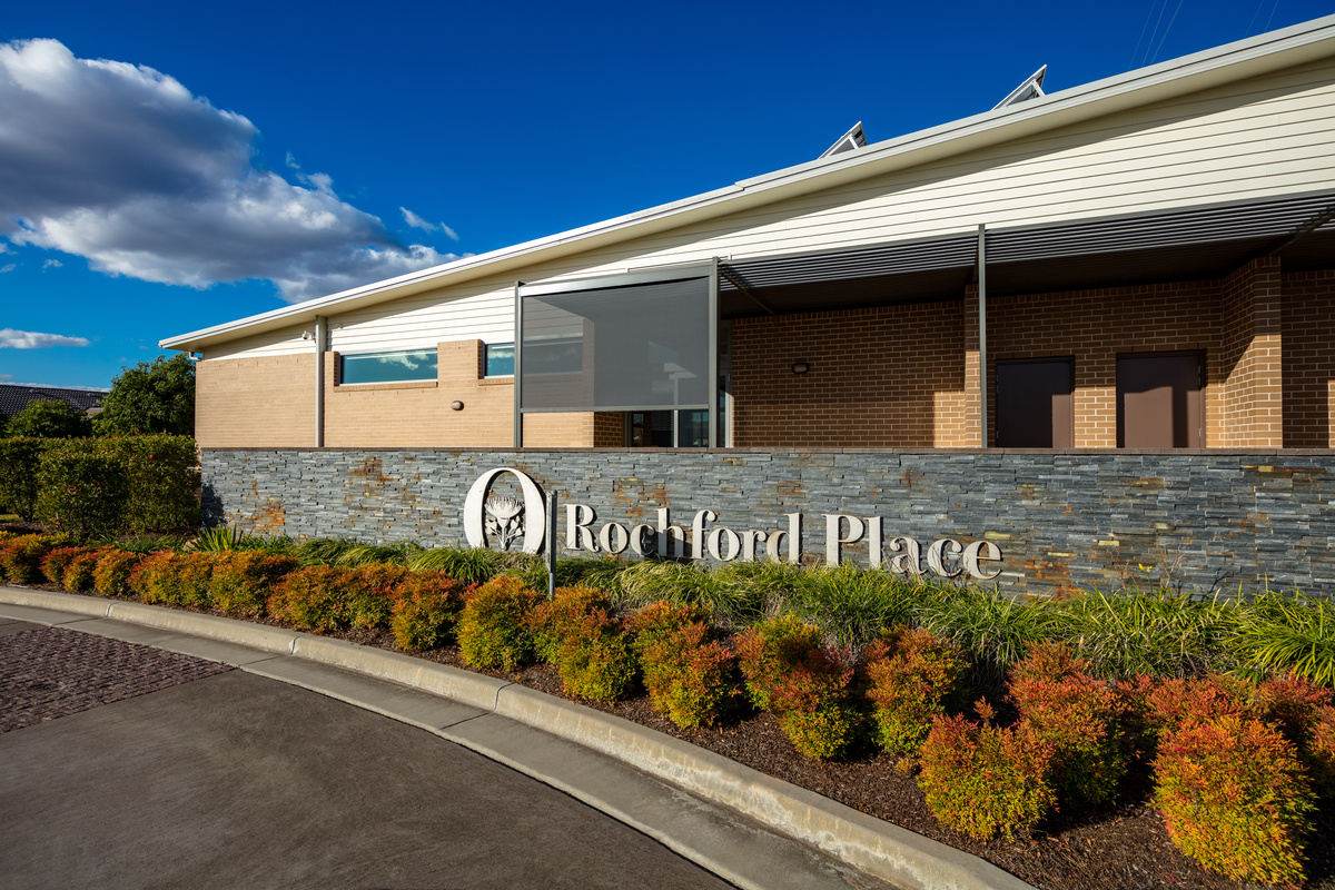 RPRV - Rochford Place - Village Photography Entrance Sign