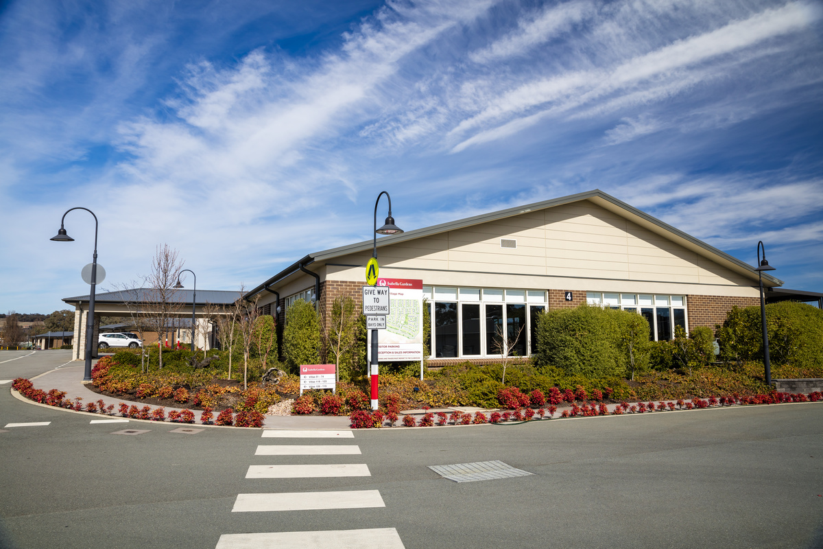 Isabella Gardens Village Photography Exterior of Main Building