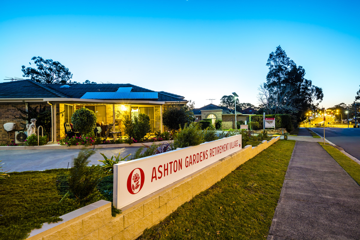 ASHV - Ashton Gardens - Village Photography Street Signage