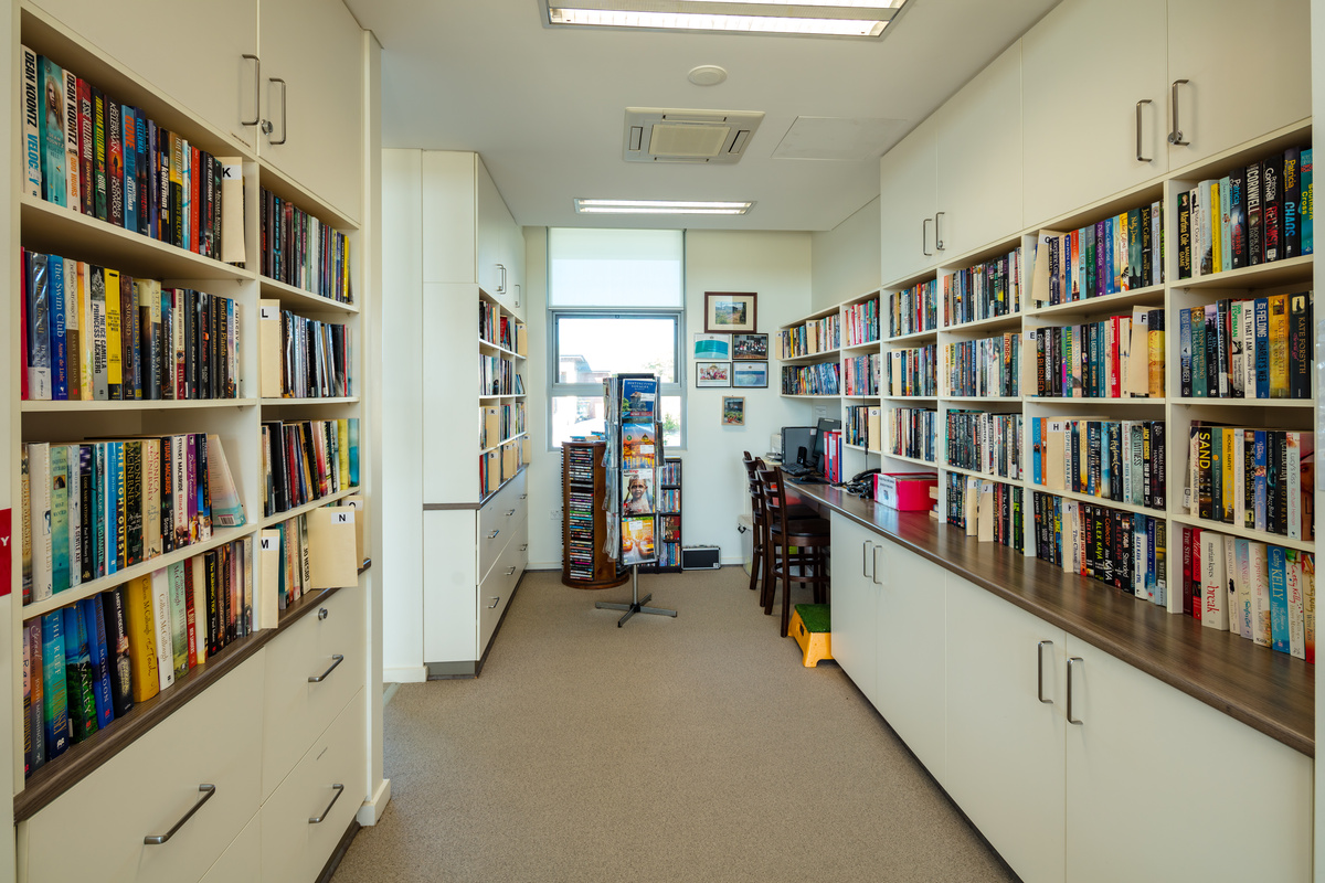 RPRV - Rochford Place - Village Photography Library
