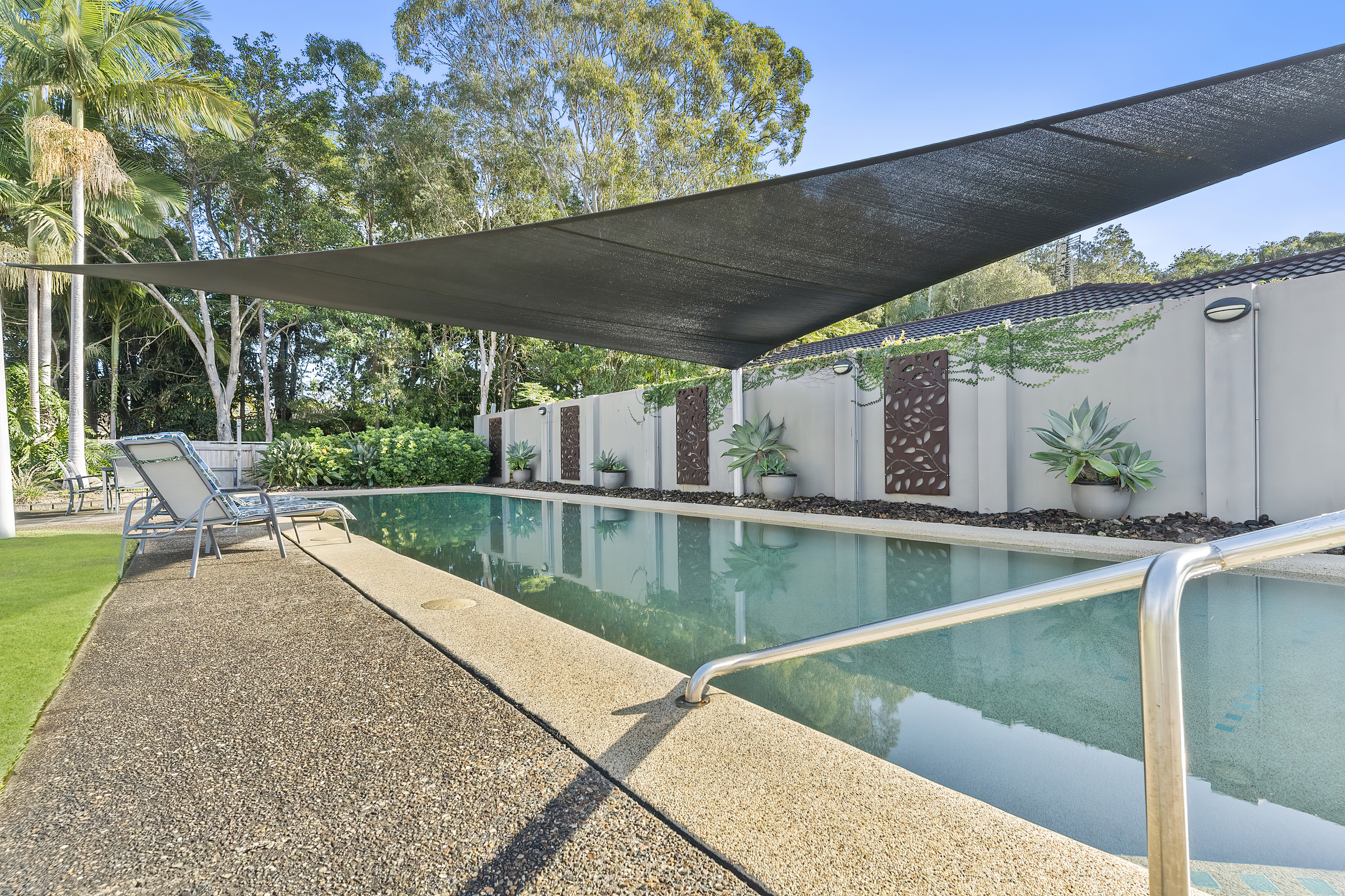 Hibiscus Noosa Outlook - Outdoor Lap Pool