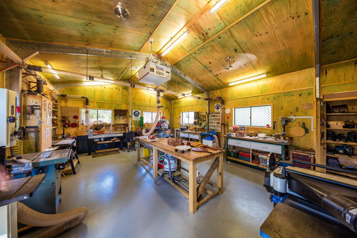 EAGV - Eaglemount Resort - Village Photography Workshop
