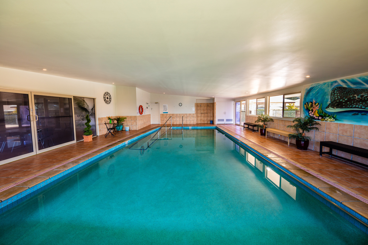 ALLV Allora Gardens - Village Photography Indoor Pool