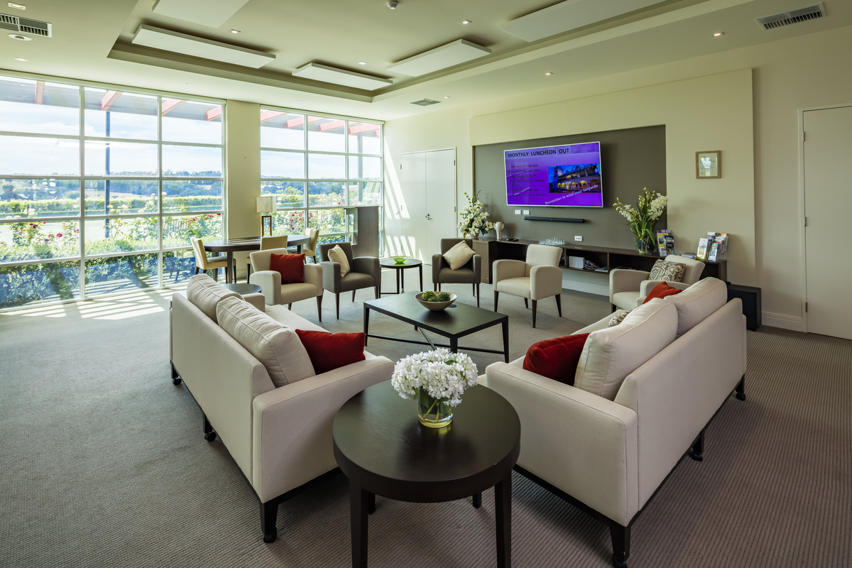 MTEV - Evelyn Ridge - Village Photography Movie Room