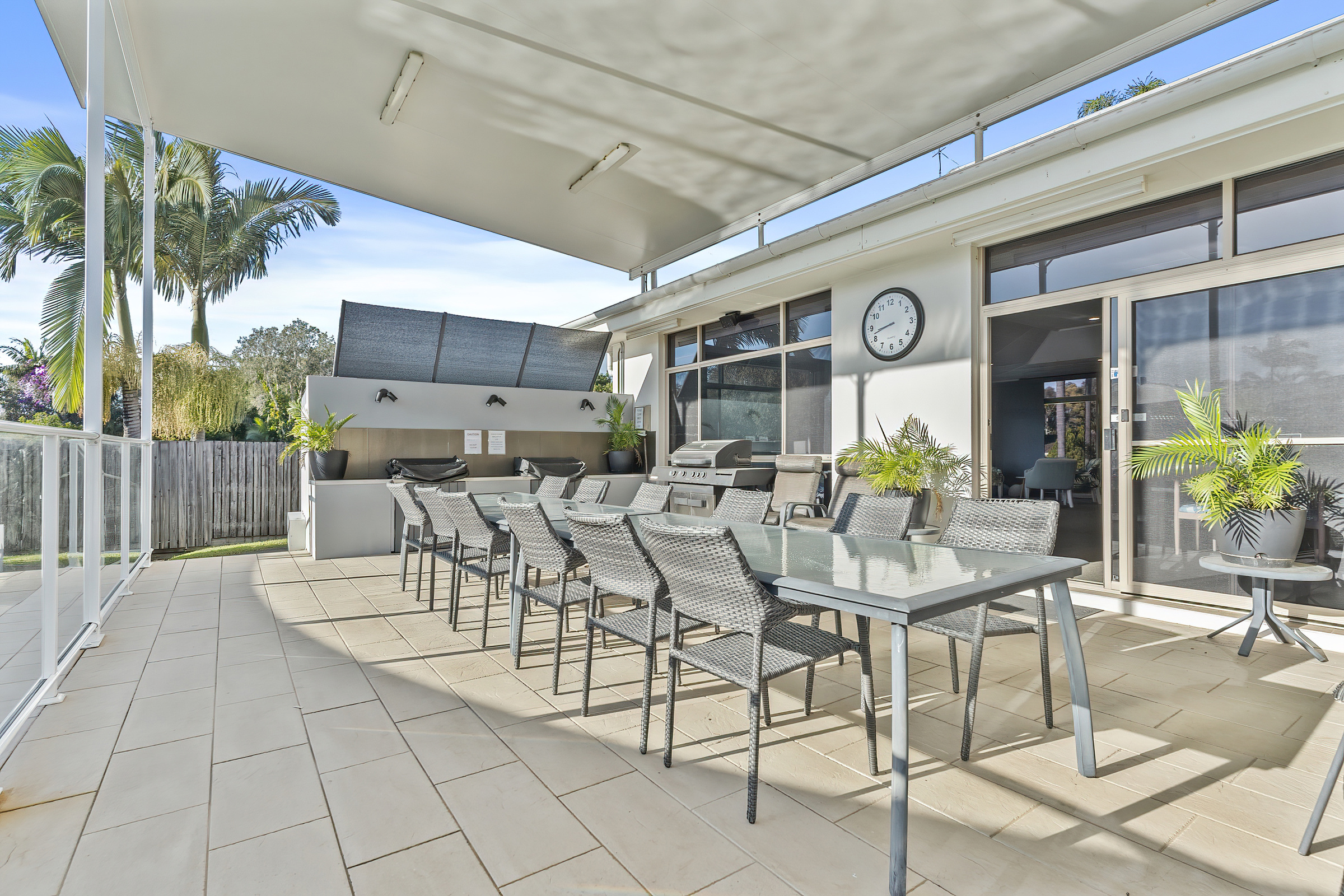 Hibiscus Noosa Outlook - Outdoor BBQ Area