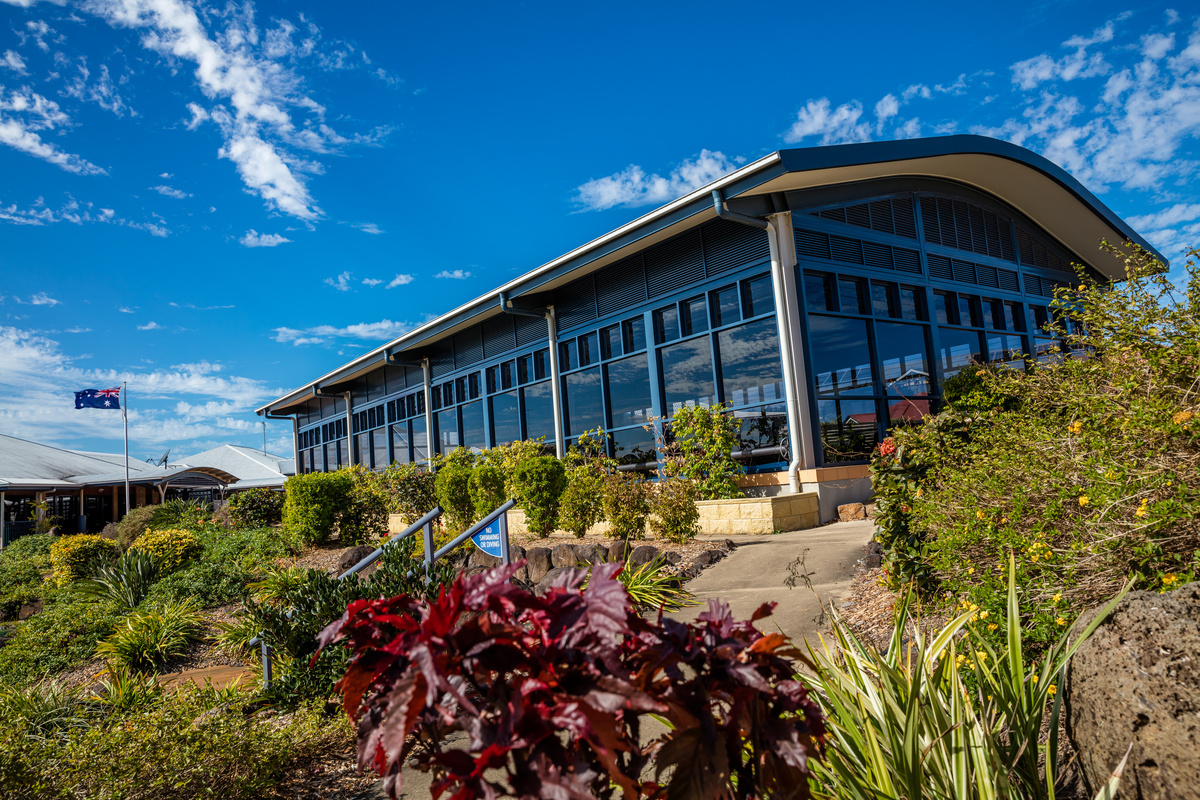 TLBV - The Lakes Bundaberg - Village Photography Glass Building