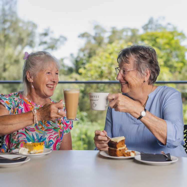 Buderim Gardens residents enjoying a coffee