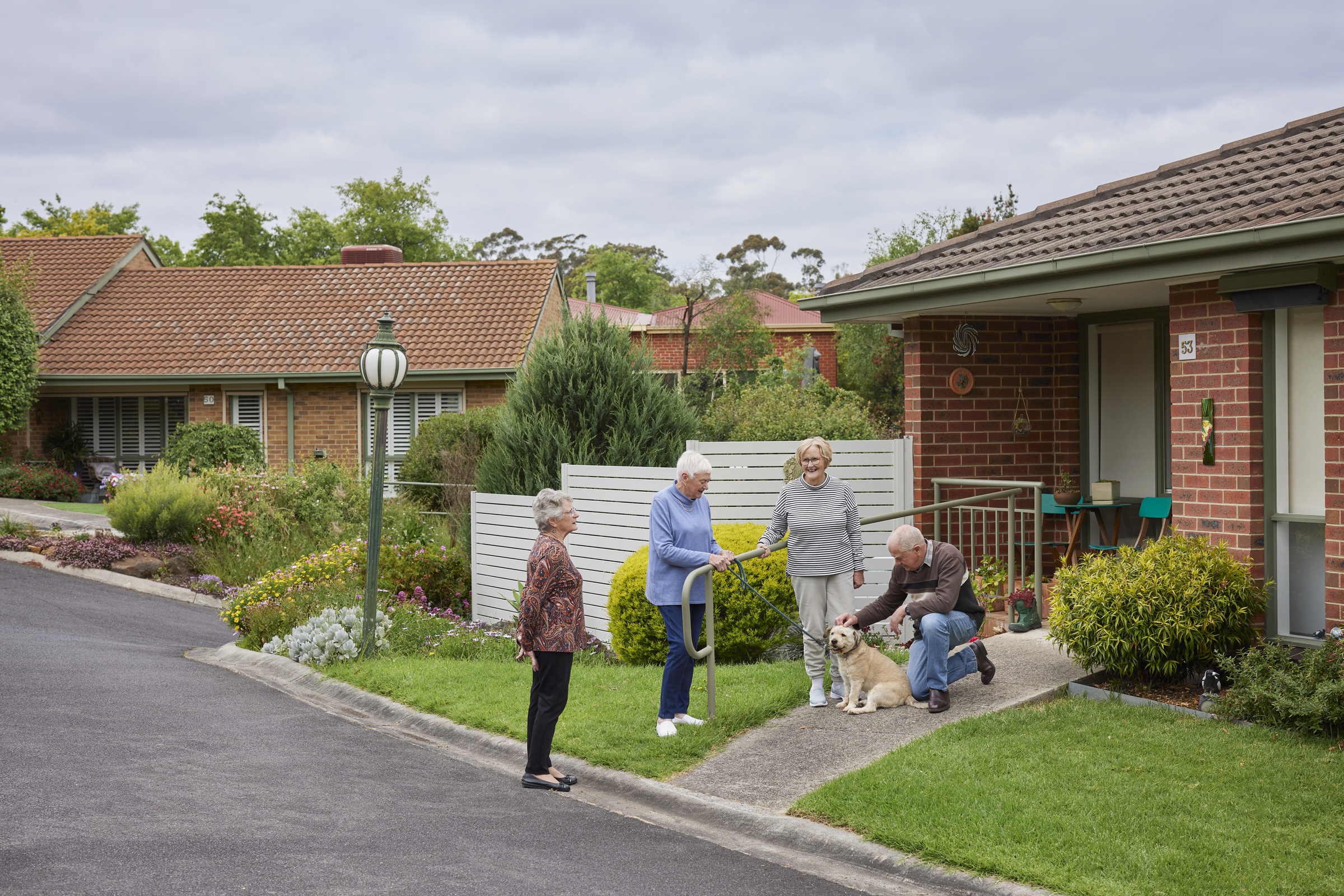 Viewbank Gardens Pet-friendly village