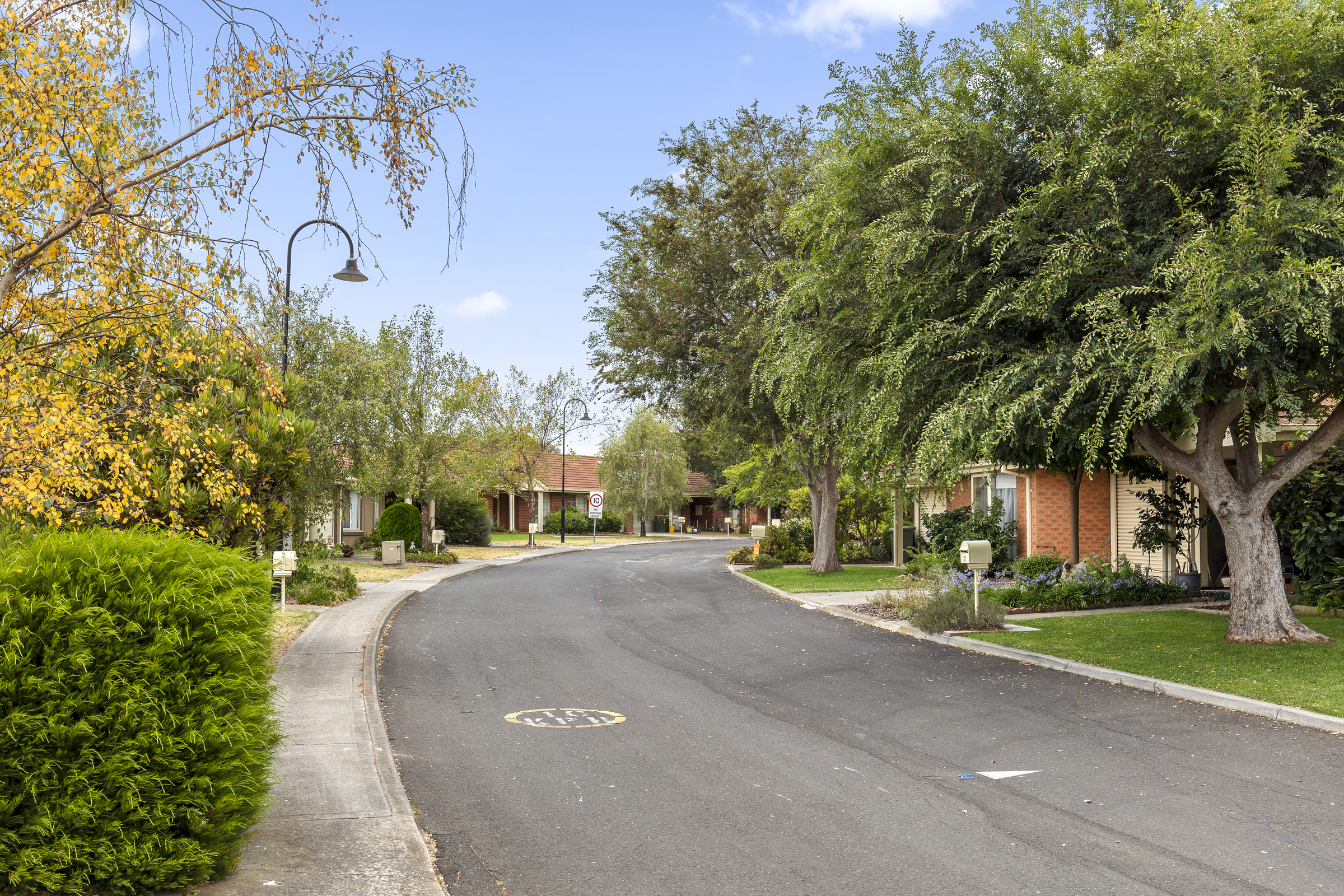 Windsor Park close up view of front of villa