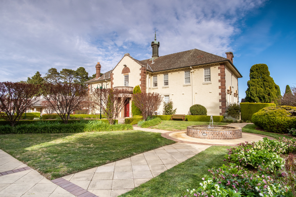 Annesley Bowral - Village Photography  Front Exterior Area