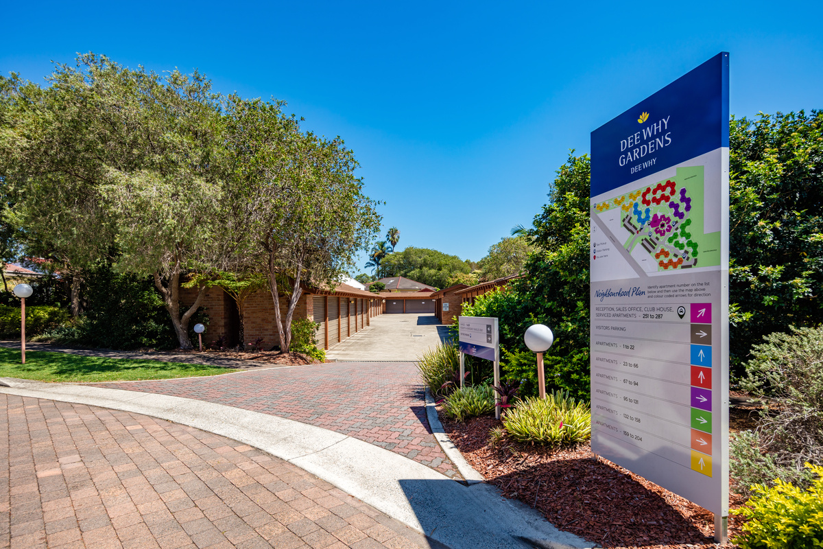 DWGV - Dee Why Gardens - Village Photography Entry Sign