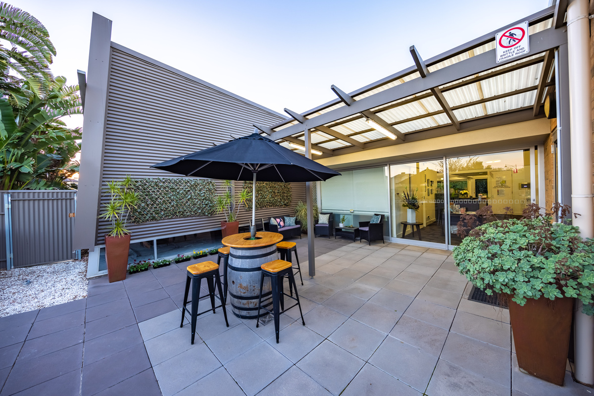 TGRV - Trinity Green - Village Photography Outdoor Area