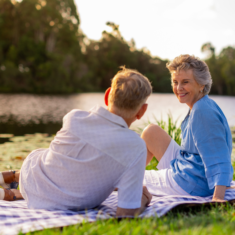 Allora Gardens library