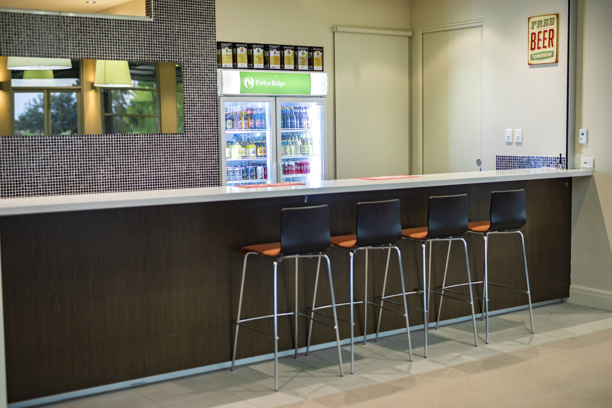 Evelyn Ridge bar are with well stocked drinks fridge
