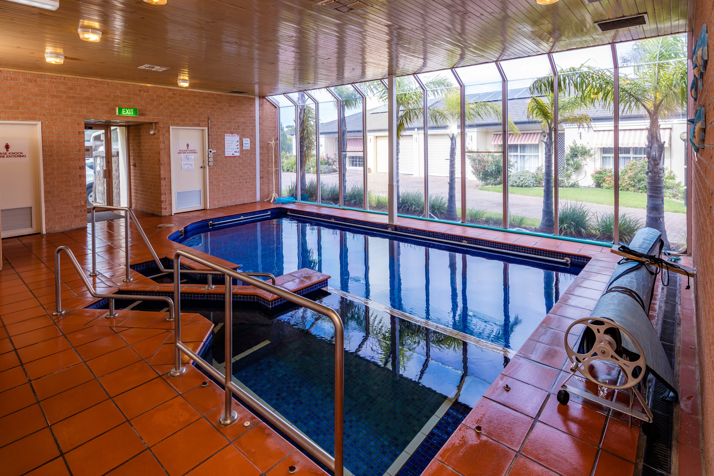 Port Phillip Village indoor swimming pool