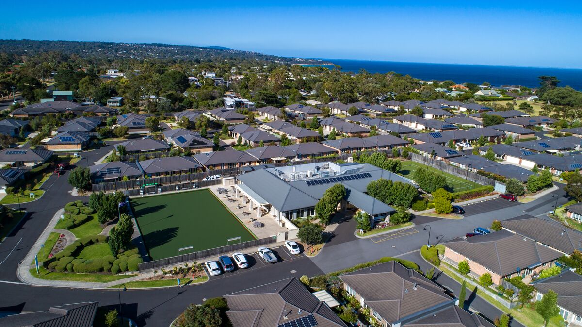 Martha's Point aerial image of outside buildings focus on main building and bowling green